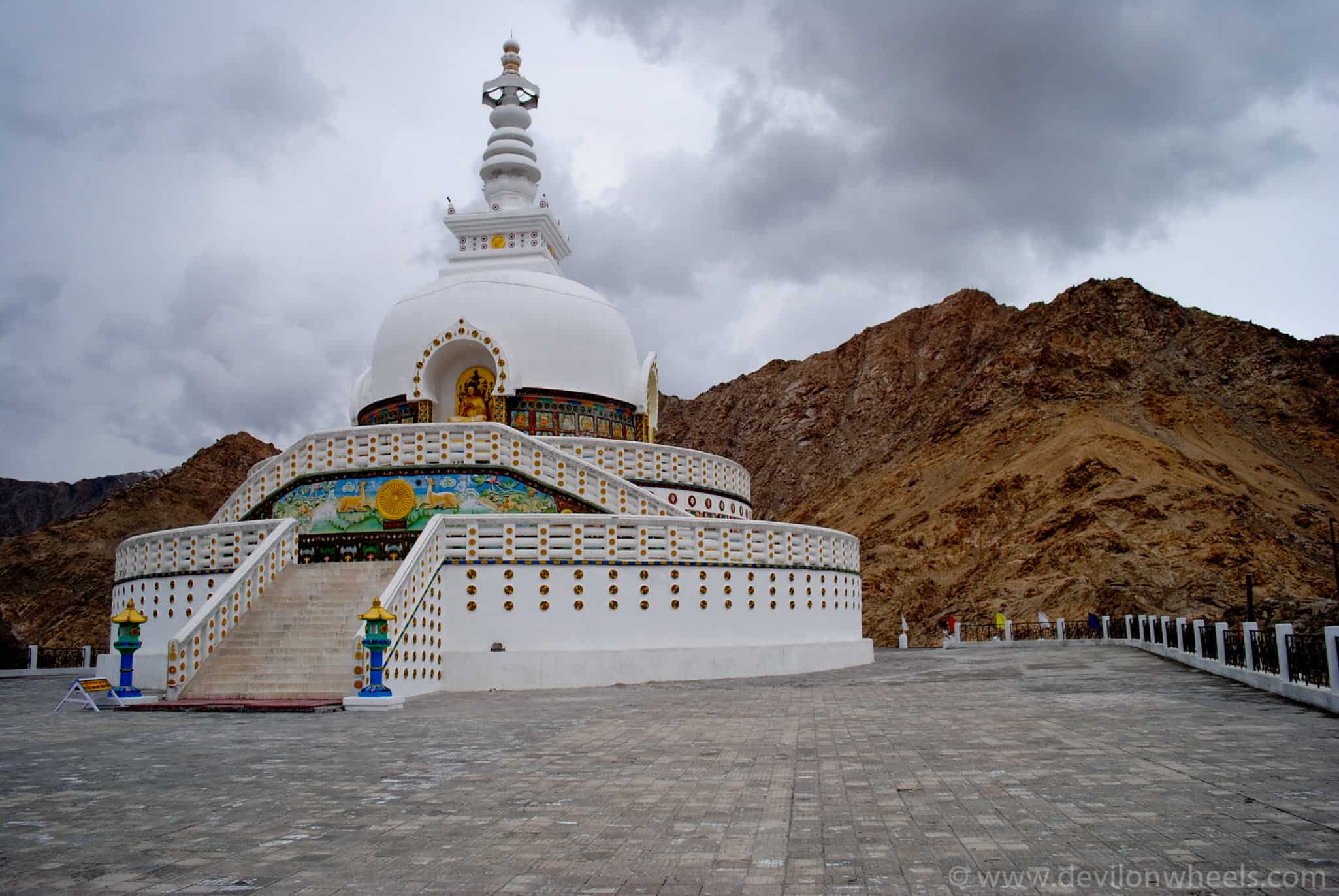 Make My Trip to Leh Ladakh: The Ultimate Travel Destination